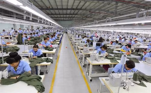 Nhà máy May Việt Pan-Pacific Thanh Hóa tạo việc làm ổn định cho nhiều lao động nông thôn huyện Ngọc Lặc và các địa phương lân cận. Ảnh: ngoclac.thanhhoa.gov.vn