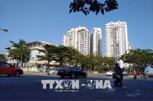 Thị trường căn hộ chung cư đã không xảy ra hiện tượng sốt giá thời gian qua. Ảnh: Anh Tuấn - TTXVN