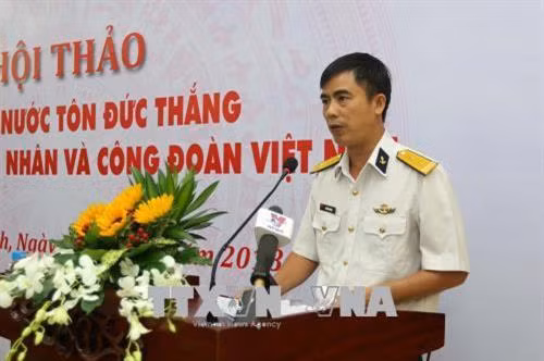 Trung Tá Mai Hữu Thành, Phó Chính ủy Tổng Công ty Ba Son phát biểu. Ảnh: Thanh Vũ – TTXVN