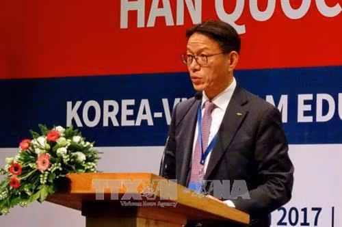 Tổng giám đốc KOTRA Kim Sang Mook phát biểu tại hội thảo. Ảnh: Thế Anh - TTXVN