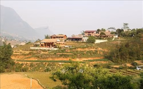 Xã Tả Van phát triển mạnh loại hình du lịch cộng đồng sinh thái homestay. Ảnh: Quốc Khánh - TTXVN