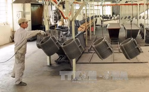 Dây chuyền sản xuất khuôn đúc tại nhà máy của Tổng công ty Máy động lực và máy nông nghiệp Việt Nam, Khu công nghiệp Hiệp Phước, Thành phố Hồ Chí Minh. Ảnh: An Hiếu - TTXVN