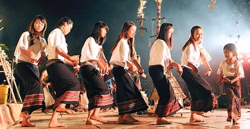 Vũ điệu Tamya của người Chu Ru.