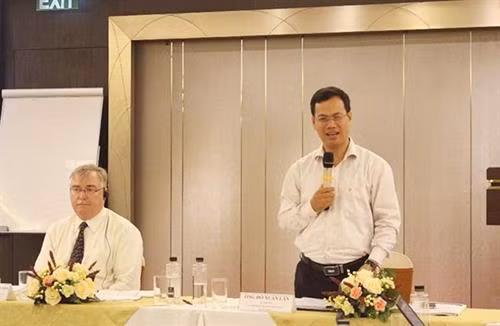 Ông Đỗ Xuân Lân, Vụ trưởng Vụ Phổ biến, giáo dục pháp luật (Bộ Tư pháp), phát biểu tại hội thảo. Ảnh moj.gov.vn