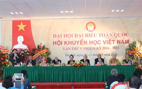 Đoàn Chủ tịch Đại hội- Ảnh: Quý Trung- TTXVN