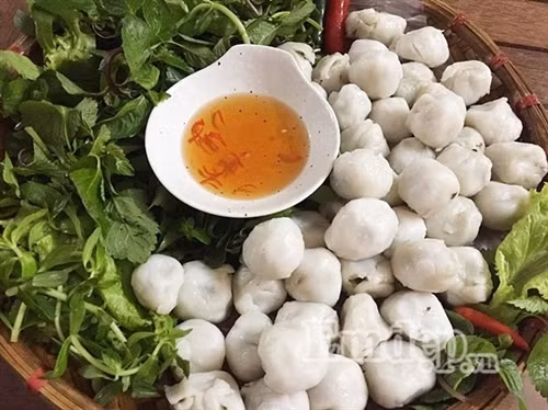 Bánh hòn Hương Canh nổi tiếng đất Vĩnh Phúc