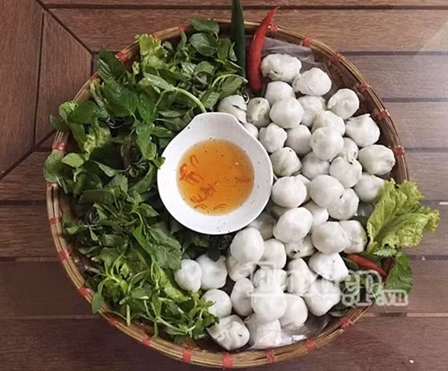 Món bánh hòn góp mặt trong những dịp lễ Tết, ăn hỏi, cưới xin..vv..