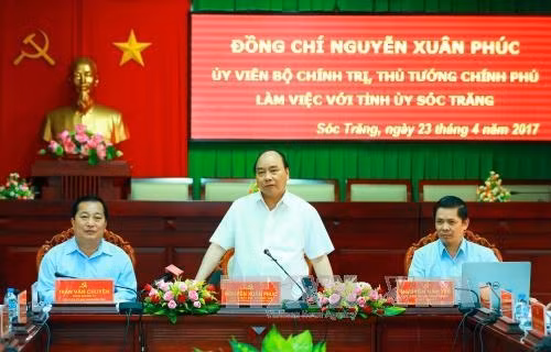 Thủ tướng Nguyễn Xuân Phúc phát biểu chỉ đạo tại buổi làm việc. Ảnh: Thống Nhất - TTXVN.