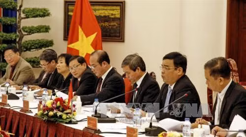 Thượng tướng Lê Chiêm, Thứ trưởng Bộ Quốc phòng, Chủ tịch Ủy ban Chuyên trách Chính phủ Việt Nam phát biểu tại kỳ họp. Ảnh : Thế Anh-TTXVN