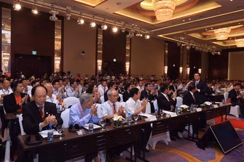 Các đại biểu tham dự diễn đàn. Ảnh: Hoàng Hà