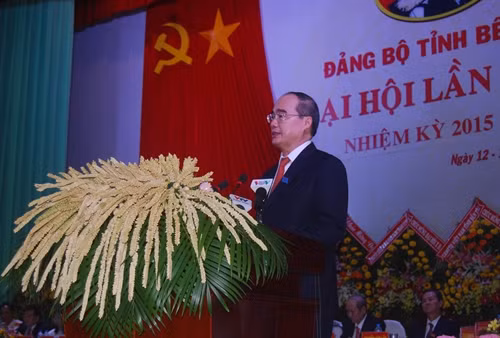 Đồng chí Nguyễn Thiện Nhân, Ủy viên Bộ Chính trị, Chủ tịch Ủy ban Trung ương Mặt trận Tổ quốc Việt Nam đến dự và phát biểu chỉ đạo Đại hội. Ảnh: Văn Trí- TTXVN