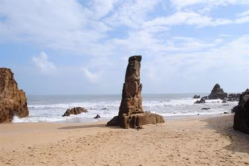 Quang cảnh bãi Đá Nhảy.