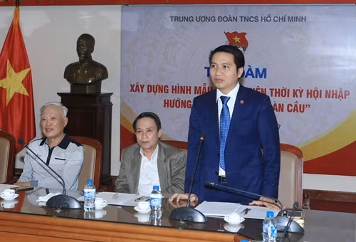 Bí thư Trung ương Đoàn Nguyễn Ngọc Lương phát biểu. Ảnh: Phạm Kiên - TTXVN