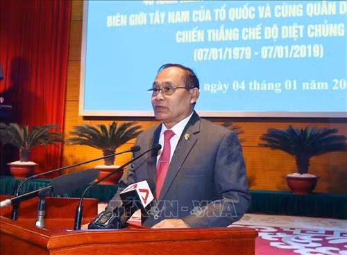 Ông Tep Ngorn, Uỷ viên Ban Thường vụ Trung ương Đảng Nhân dân Campuchia (CPP), Phó Chủ tịch Hội đồng quốc gia Mặt trận Đoàn kết và Phát triển Tổ quốc Vương quốc Campuchia, Phó Chủ tịch Thượng viện Campuchia phát biểu. Ảnh: Thống Nhất – TTXVN