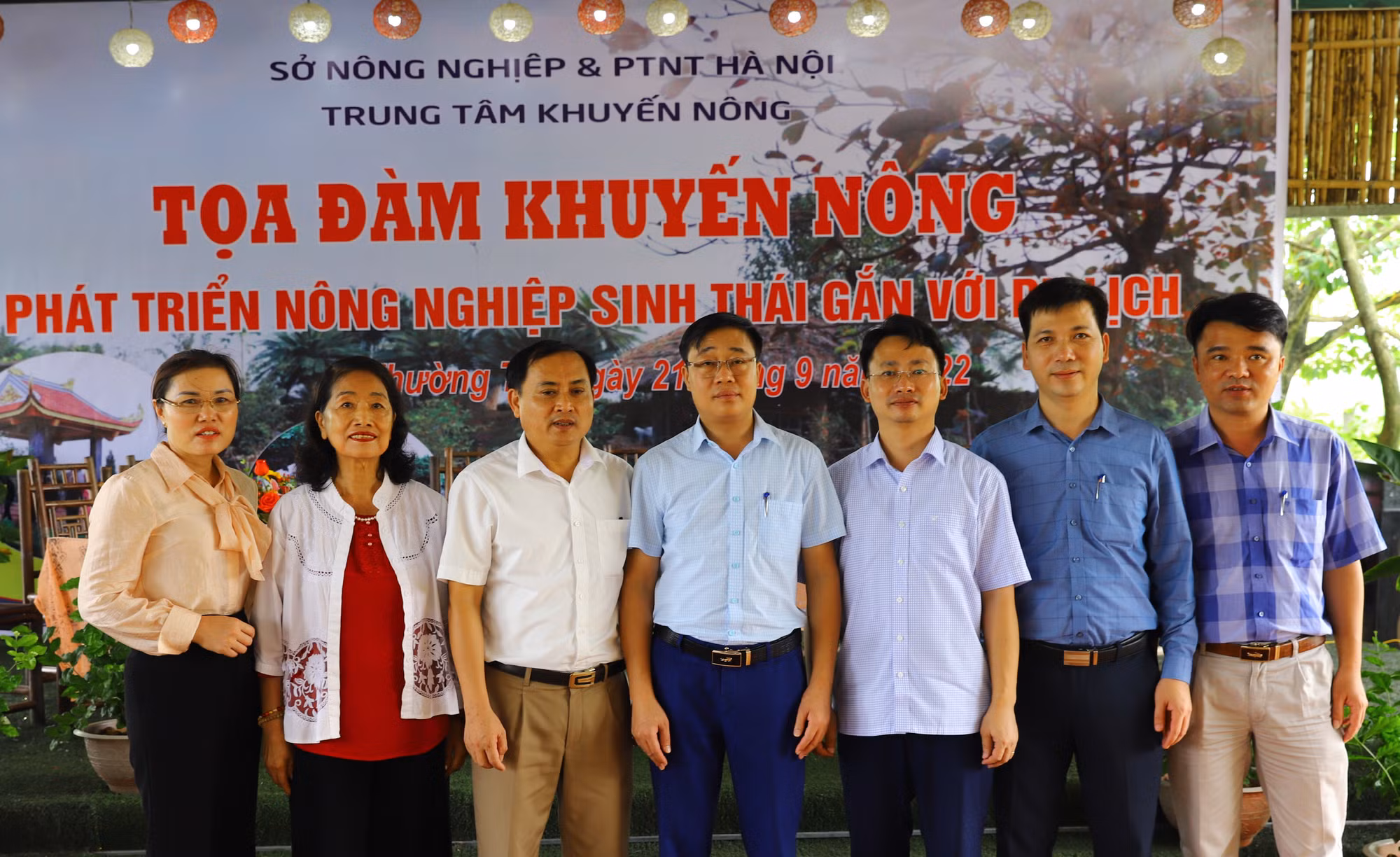 Hà Nội tổ chức tọa đàm phát triển nông nghiệp sinh thái gắn với du lịch ảnh 9