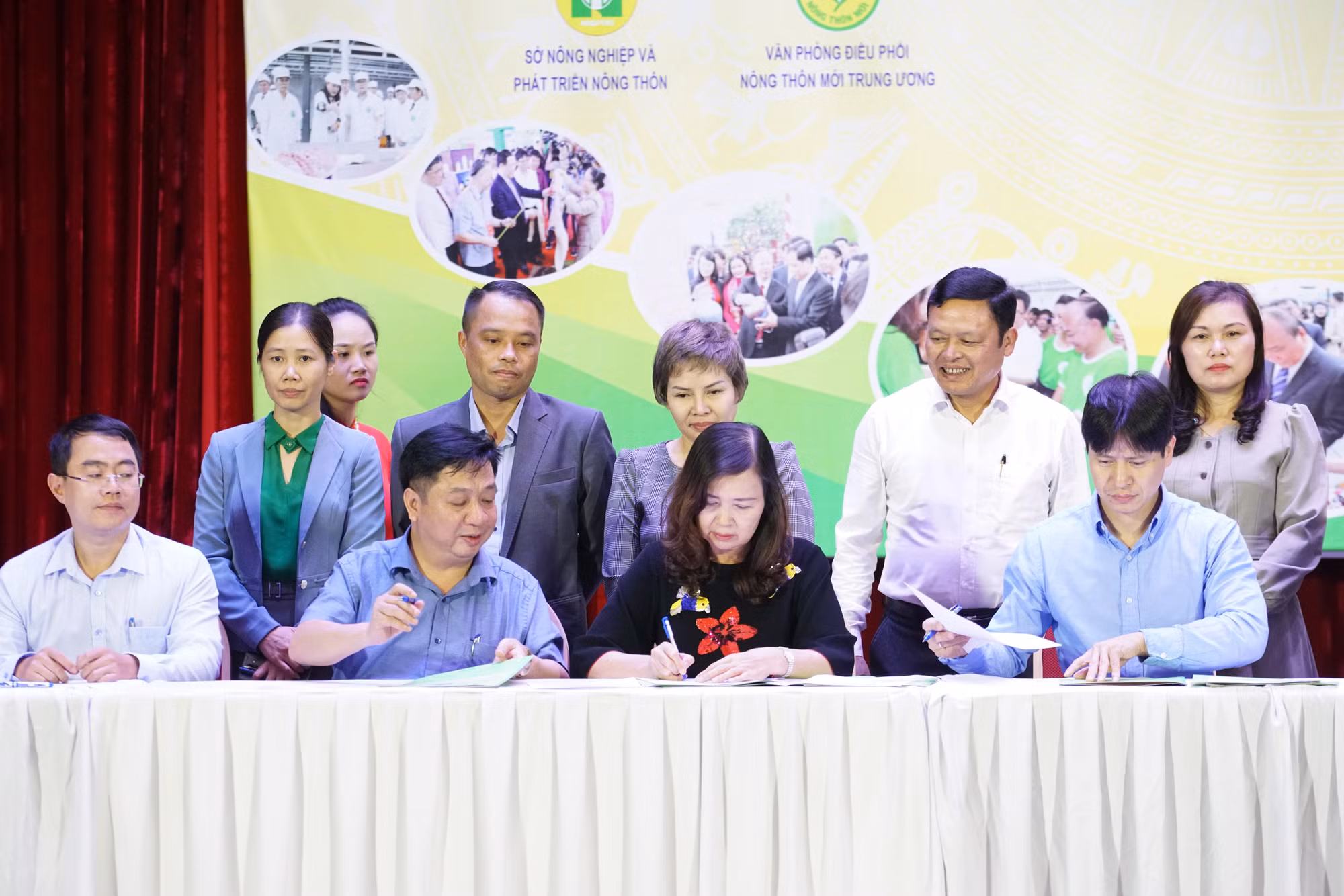 Hà Nội kết nối giao thương, tiêu thụ sản phẩm OCOP các tỉnh Đồng bằng sông Hồng ảnh 3