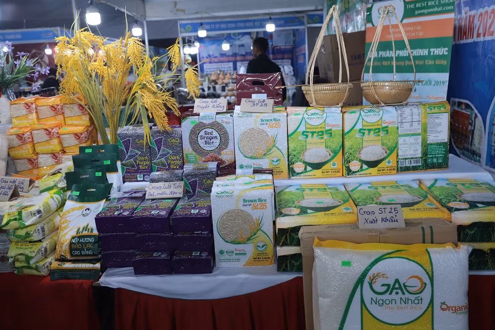Khai mạc Hội chợ giống, vật tư thiết bị nông nghiệp, nông sản an toàn, sản phẩm OCOP, làng nghề Hà Nội năm 2023 ảnh 9