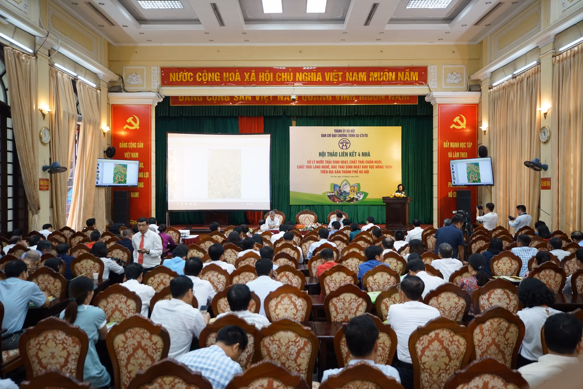 Hội thảo liên kết 4 nhà bàn giải pháp xử lý môi trường nông thôn Hà Nội ảnh 1