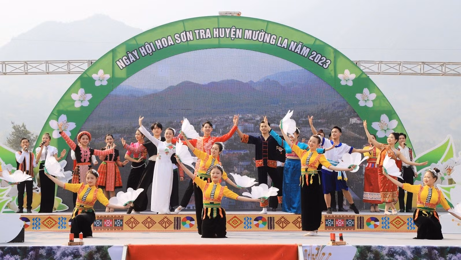 Hợp tác phát triển nông nghiệp, du lịch gắn với bảo tồn văn hóa dân tộc vùng Tây Bắc ảnh 1 Hợp tác phát triển nông nghiệp, du lịch gắn với bảo tồn văn hóa dân tộc vùng Tây Bắc ảnh 1