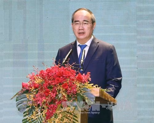 Đồng chí Nguyễn Thiện Nhân, Bí thư Thành ủy Thành phố Hồ Chí Minh phát biểu. Ảnh: Doãn Tấn - TTXVN