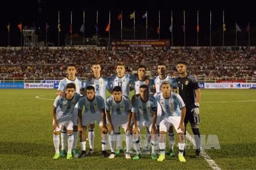 Đội hình ra quân của U20 Argentina. Ảnh: Quang Nhựt - TTXVN