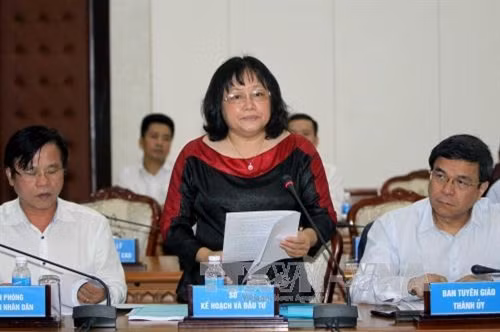 Lãnh đạo Sở Kế hoạch và Đầu tư Thành phố Hồ Chí Minh phát biểu tại hội nghị. Ảnh: Thanh Vũ-TTXVN