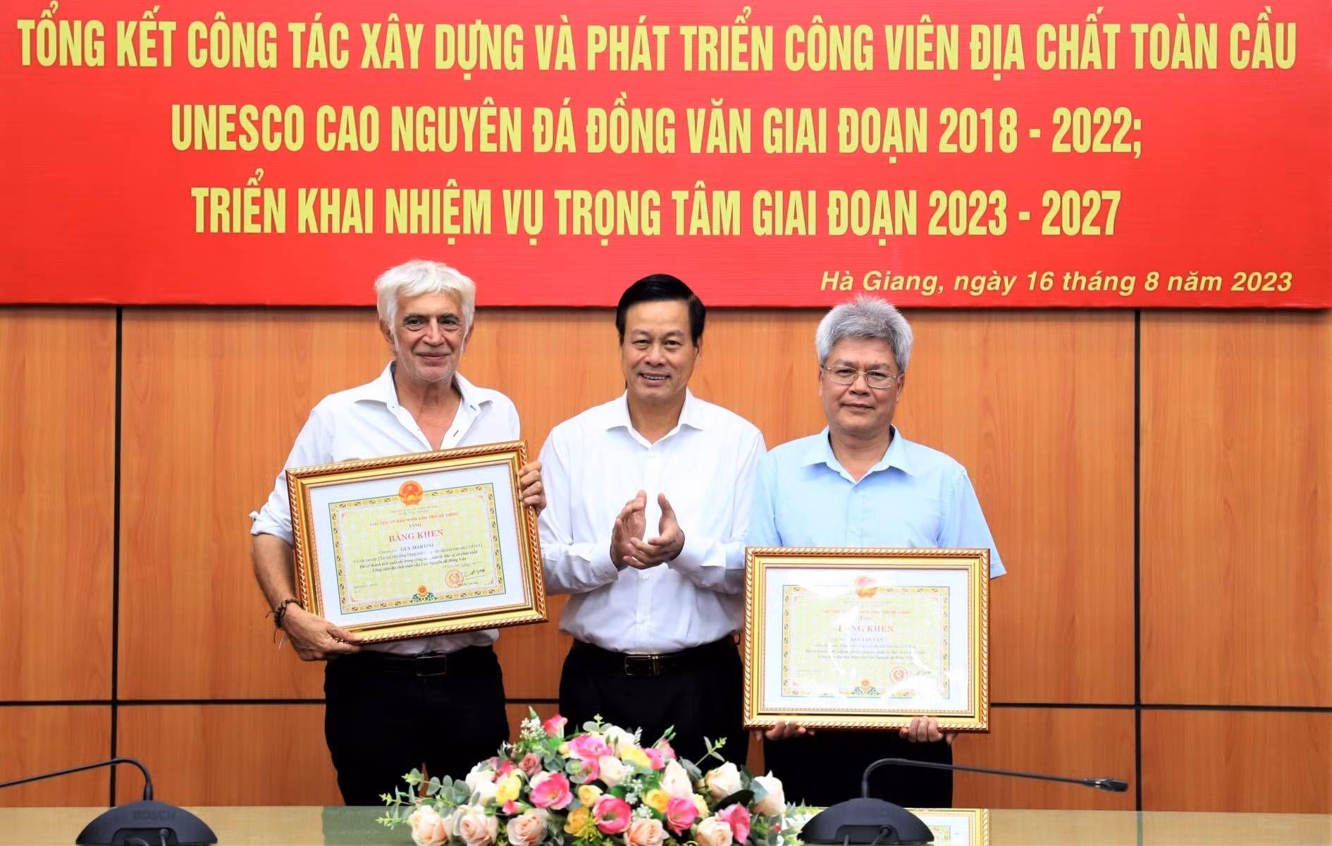 Phấn đấu giữ vững danh hiệu Công viên địa chất toàn cầu UNESCO Cao nguyên đá Đồng Văn ảnh 2