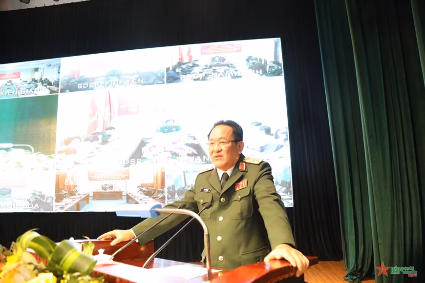 Tăng cường phổ biến, giáo dục pháp luật cho cán bộ, nhân dân vùng biên giới, hải đảo ảnh 1
