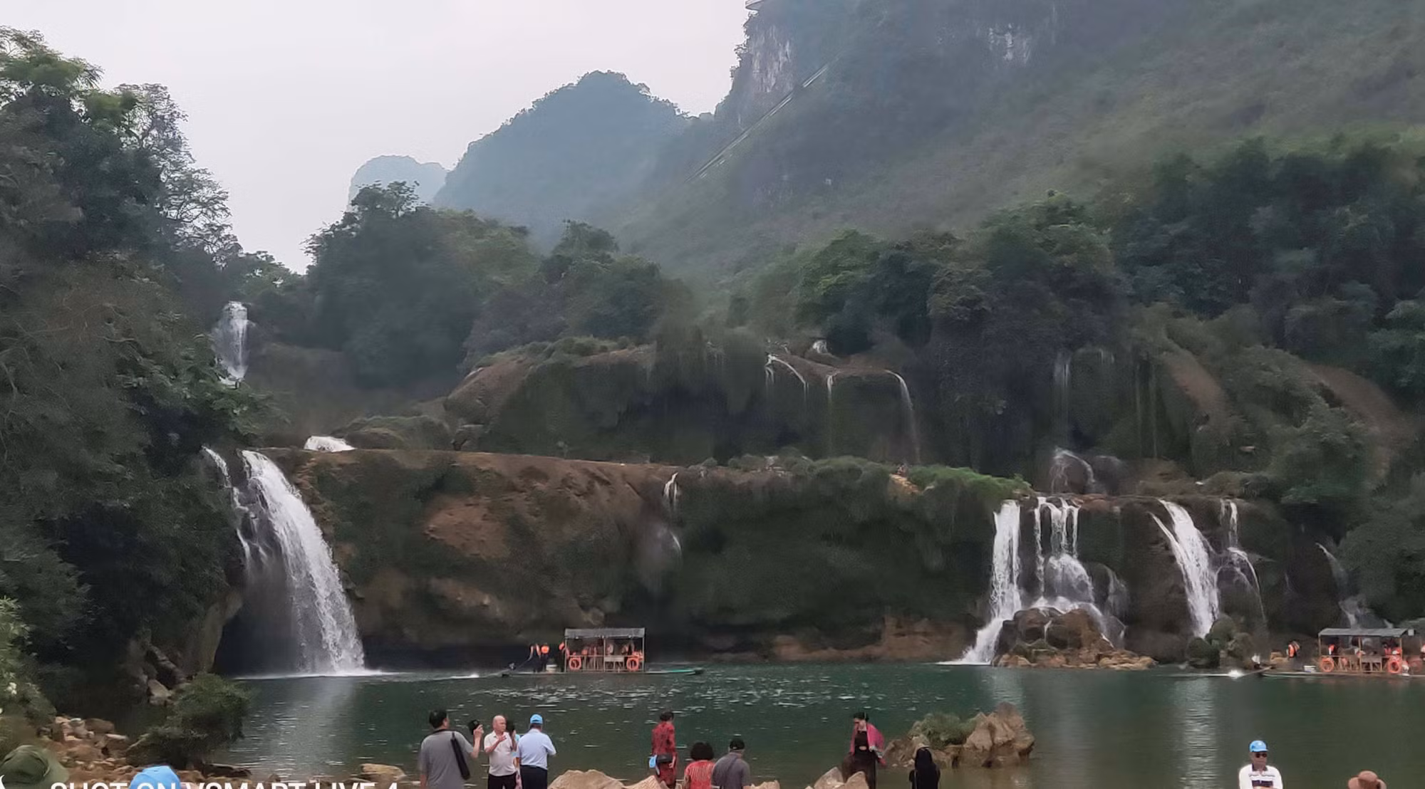 Khuyến cáo du khách lựa chọn thời gian phù hợp khi tham quan thắng cảnh thác Bản Giốc ảnh 1