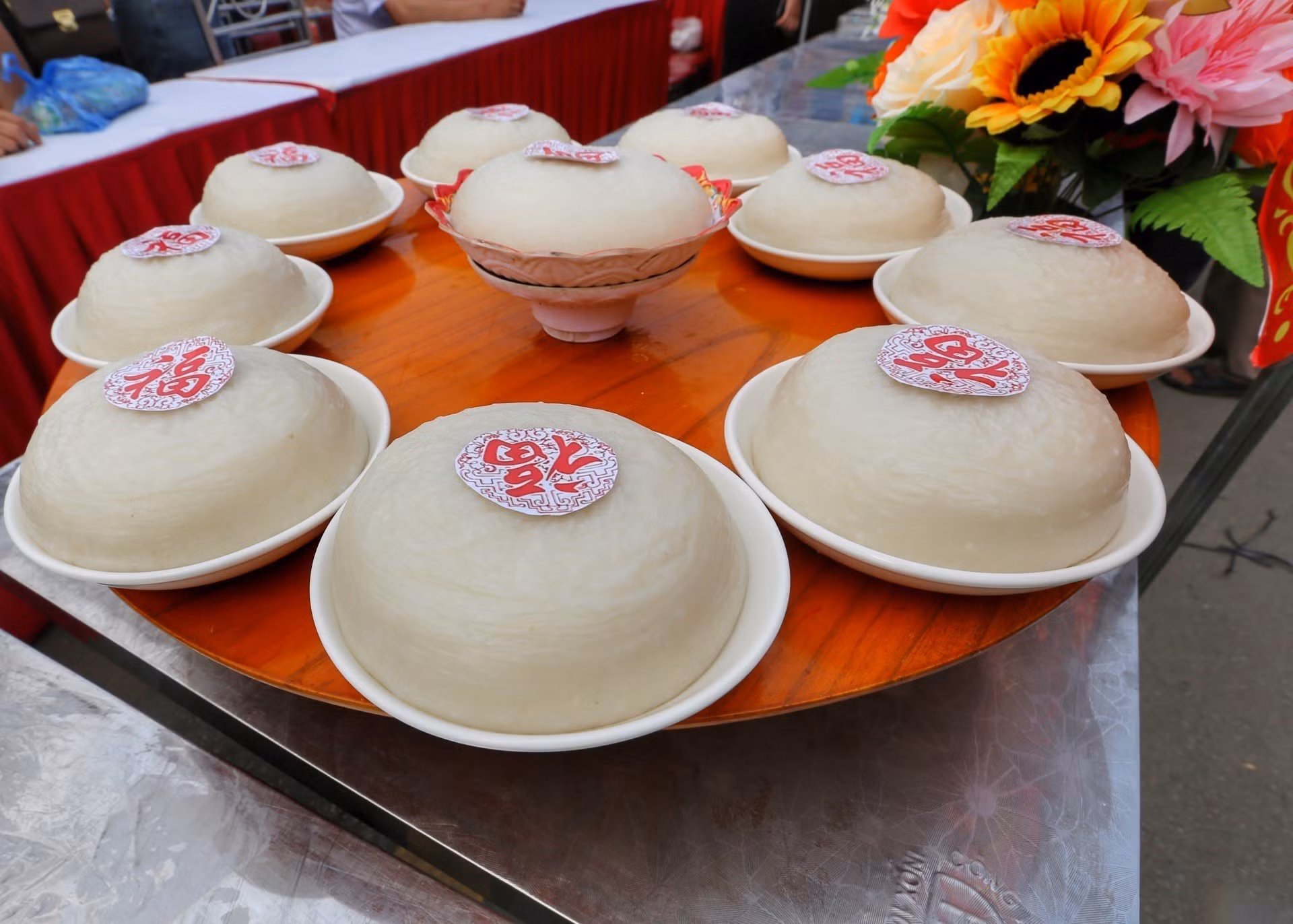 Giỗ Tổ Hùng Vương 2023: Hấp dẫn hội thi làm bánh chưng, bánh giầy ảnh 3