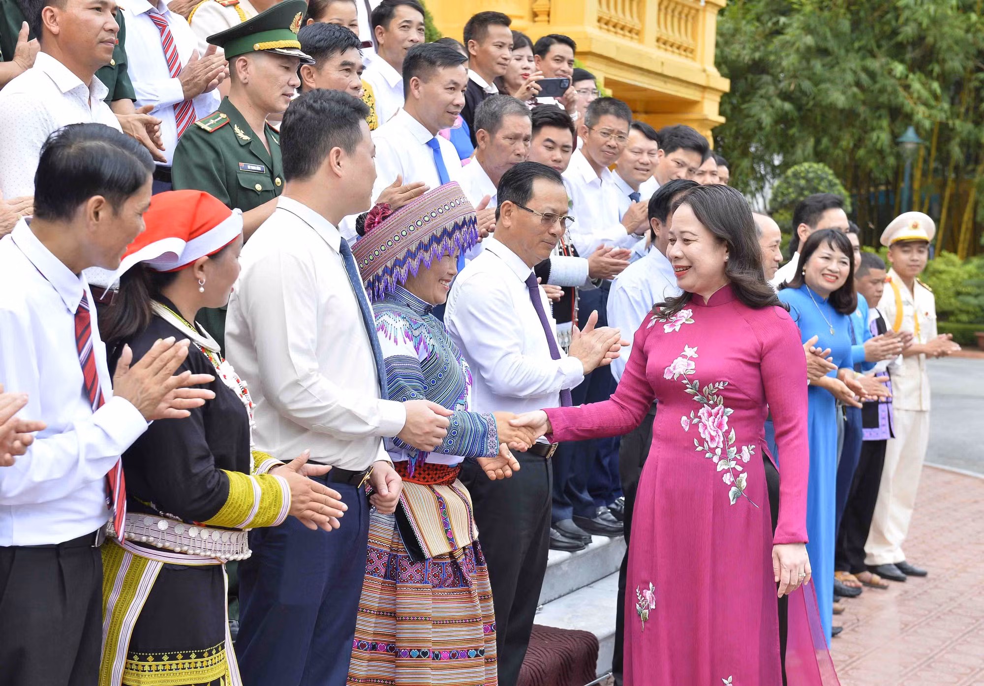 Nhân dân các dân tộc Lào Cai nỗ lực vượt khó, thi đua làm theo lời Bác ảnh 3