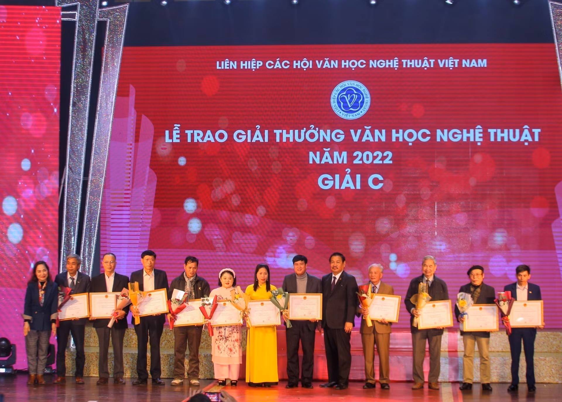 67 tác phẩm được trao Giải thưởng Văn học nghệ thuật năm 2022 ảnh 5