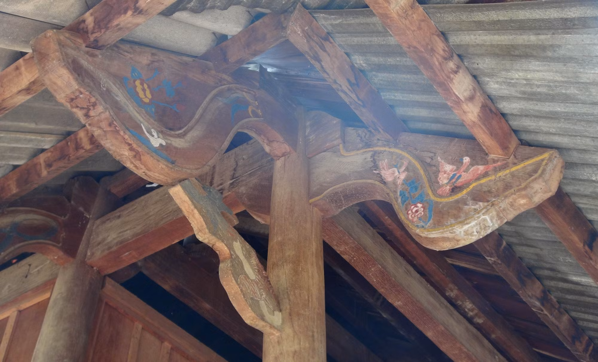 Gìn giữ những nhà sàn Thái cổ giữa đại ngàn ảnh 6