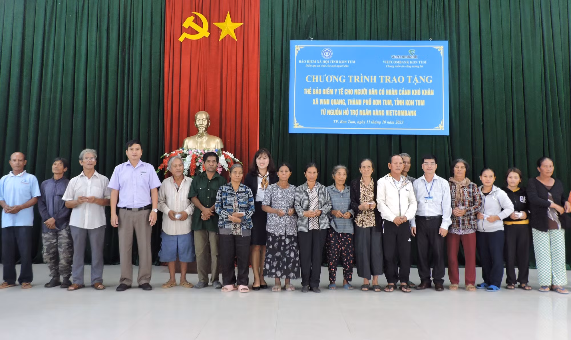 Gần 15.000 thẻ bảo hiểm y tế được cấp phát miễn phí tại Kon Tum ảnh 2