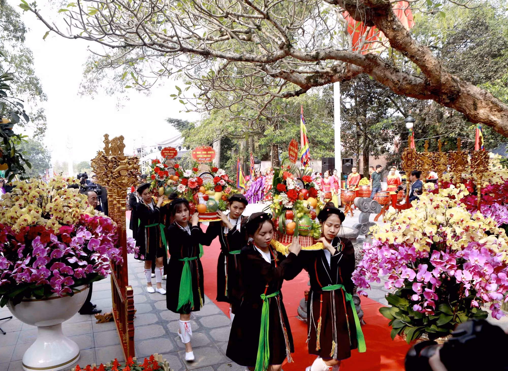 Lễ hội Tây Thiên 2023: Khơi dậy lòng tự hào dân tộc, giáo dục truyền thống yêu nước ảnh 1