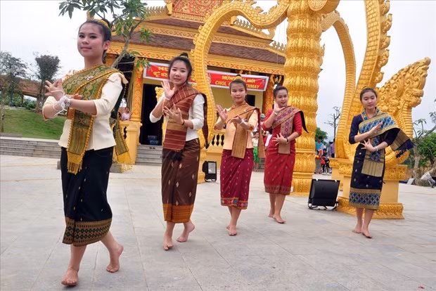 Múa truyền thống ở Nam Bộ: Từ vốn quý văn hóa đến sản phẩm du lịch ảnh 3