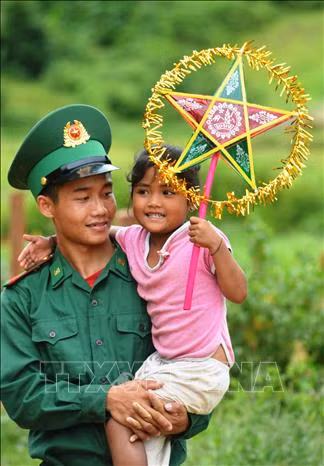 Trung thu yêu thương giữa đại ngàn Trường Sơn ảnh 5