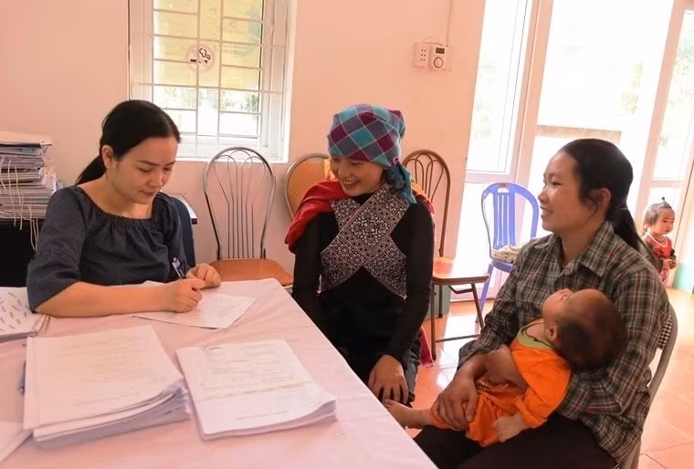 Tập trung chăm sóc sức khỏe bà mẹ, trẻ em vùng đồng bào dân tộc thiểu số tỉnh Lào Cai ảnh 2