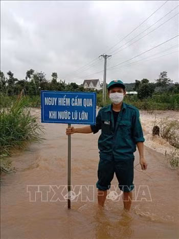 Mưa lớn gây sạt lở, ngập úng nhiều nơi tại Đắk Nông ảnh 3