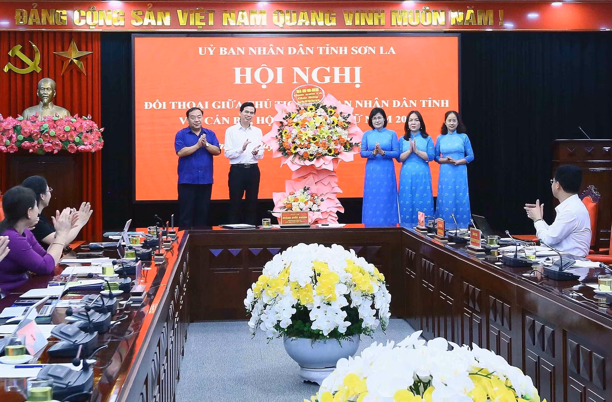Phụ nữ Sơn La “Đoàn kết, nhân ái, thân thiện, sáng tạo, khát vọng vươn lên” ảnh 1