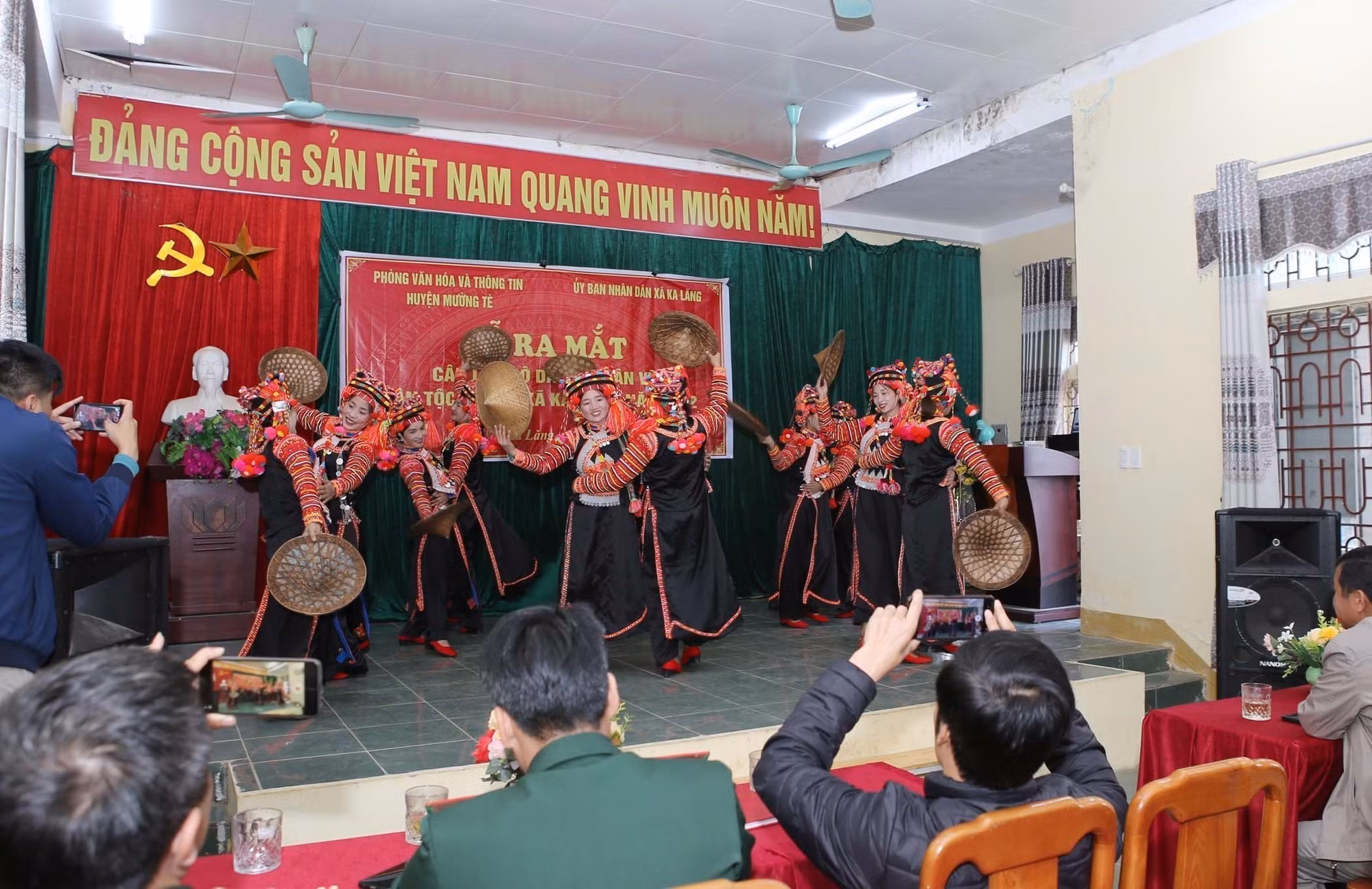 Bảo tồn Dân ca Dân vũ người Hà Nhì ở Lai Châu ảnh 12