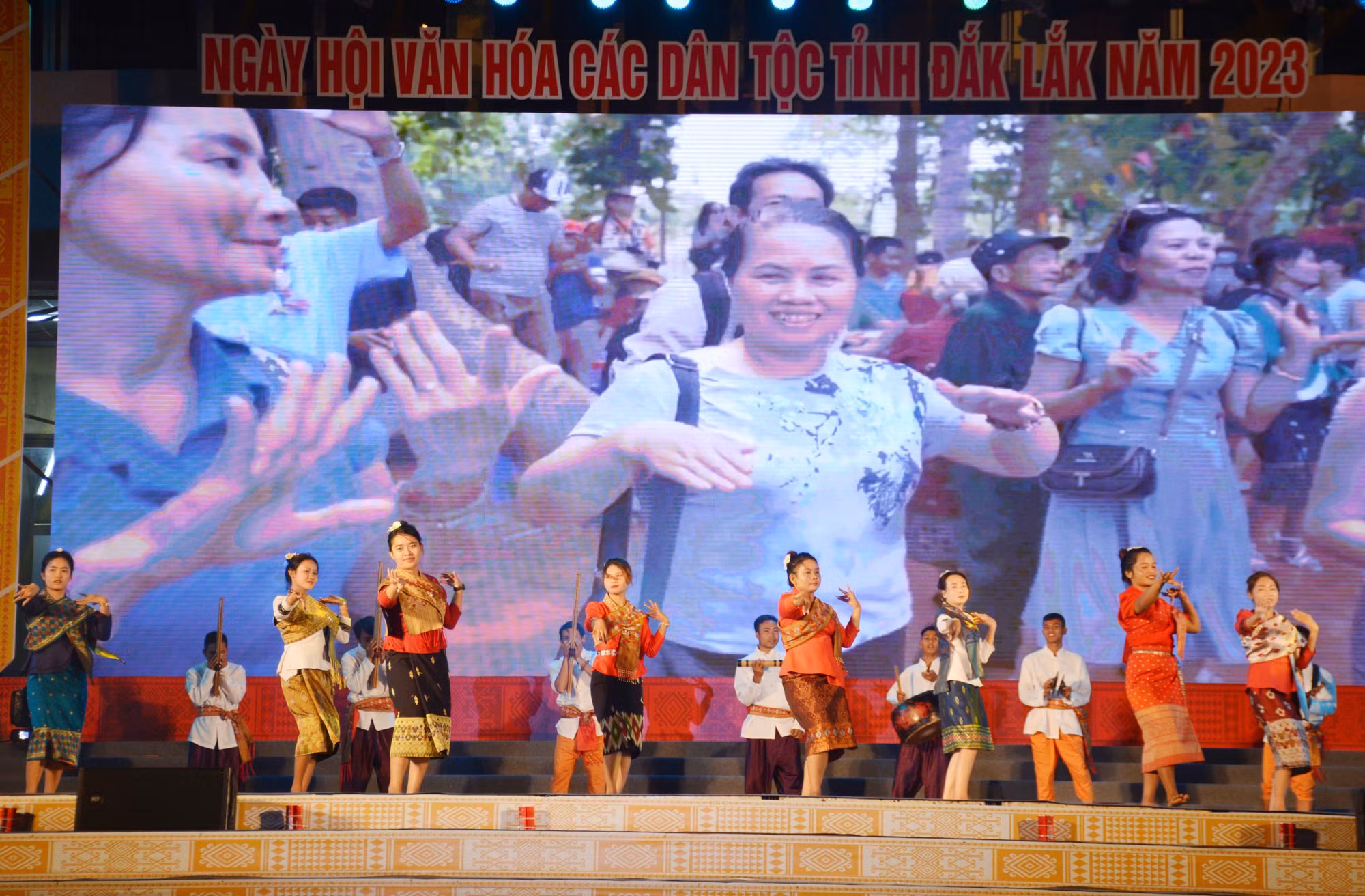 Ngày hội Văn hóa các dân tộc tỉnh Đắk Lắk: Thắt chặt khối đại đoàn kết ảnh 5