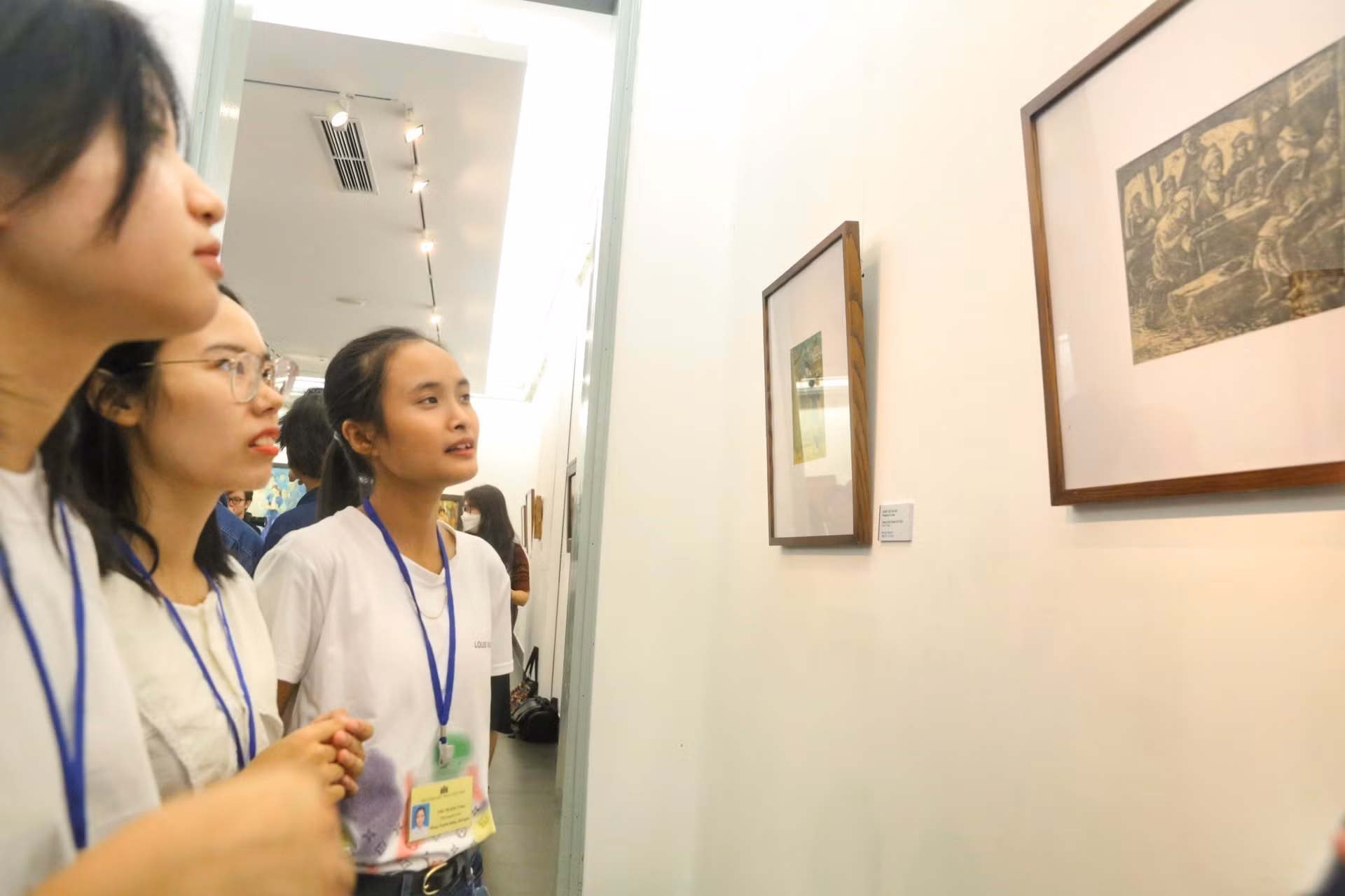 Khai mạc Triển lãm mỹ thuật “Truyền thống hiếu học” ảnh 6