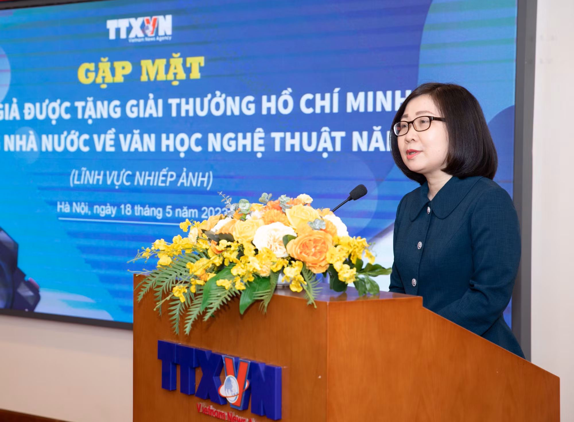 Những tác phẩm nhiếp ảnh xuất sắc: Tài sản vô giá của nền Báo chí Cách mạng Việt Nam ảnh 1