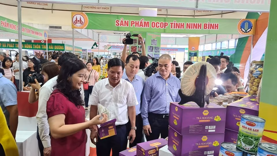 Đưa sản phẩm OCOP đến với các điểm du lịch ảnh 1