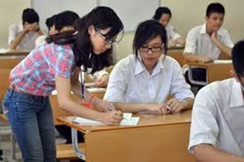 Thí sinh trúng tuyển nguyện vọng 1 sẽ không được xét tuyển các nguyện vọng tiếp theo. Ảnh: Quý Trung- TTXVN