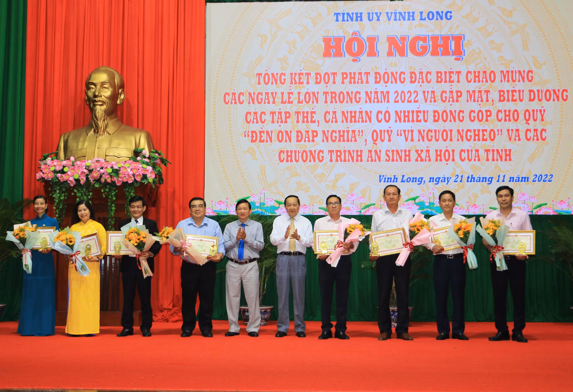 Vĩnh Long: Biểu dương các tập thể, cá nhân có nhiều đóng góp cho công tác an sinh xã hội ảnh 2