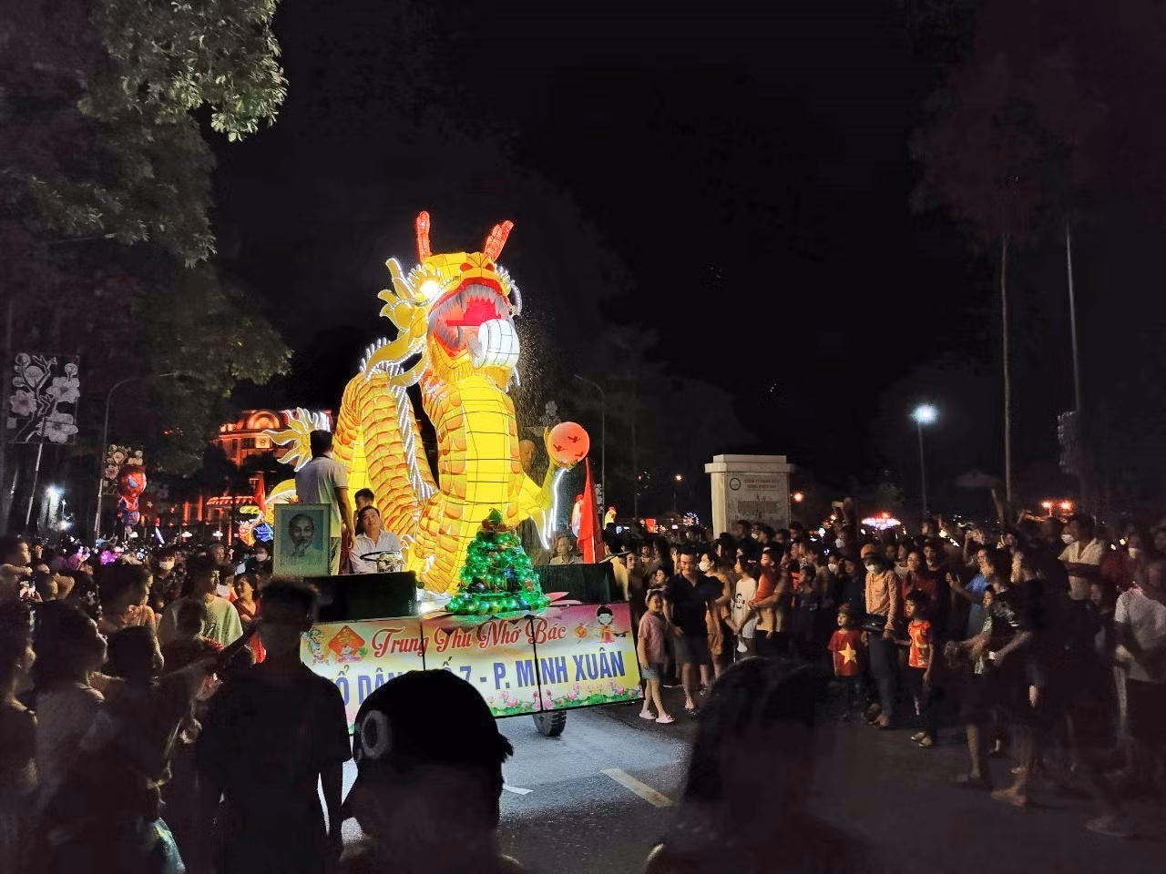 Tưng bừng Lễ hội Thành Tuyên 2022 ảnh 3