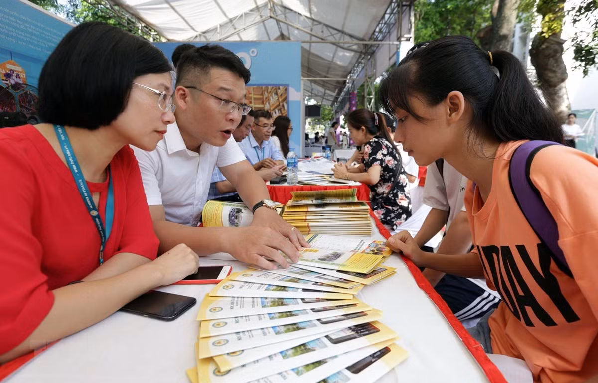 Xét tuyển Đại học 2022: Ngày cuối để thí sinh xác nhận nhập học đợt 1 ảnh 1