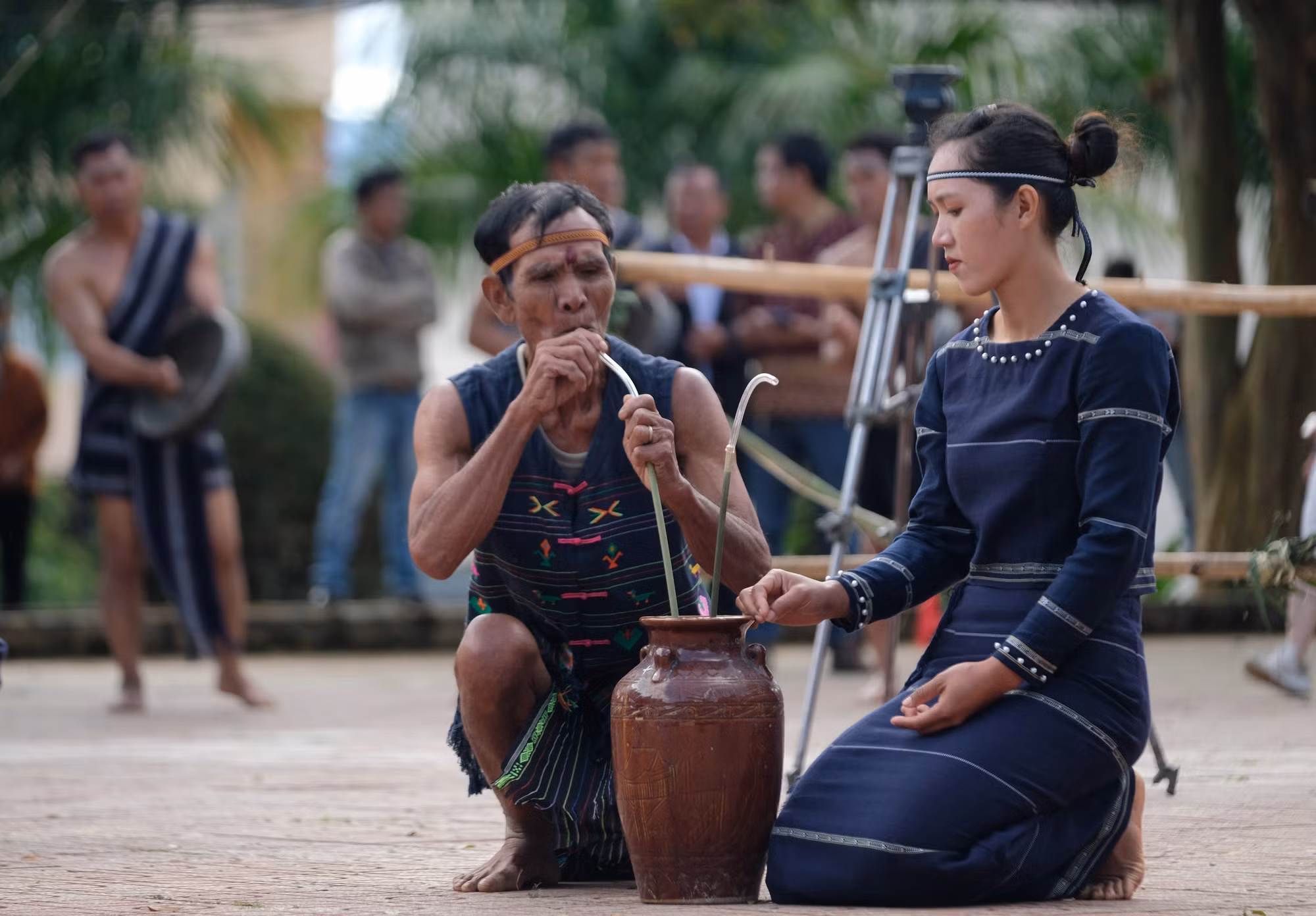 Rộn ràng lễ Mừng lúa mới của người K’Ho (Lâm Đồng) ảnh 3